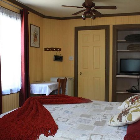 Auberge Chez Ignace Nominingue Eksteriør billede